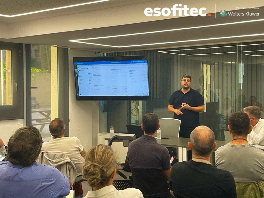 Jornada sobre la Ley Antifraude y Verifactu en Teruel organizada por Esofitec, con la participación de Caja Rural y CEOE.