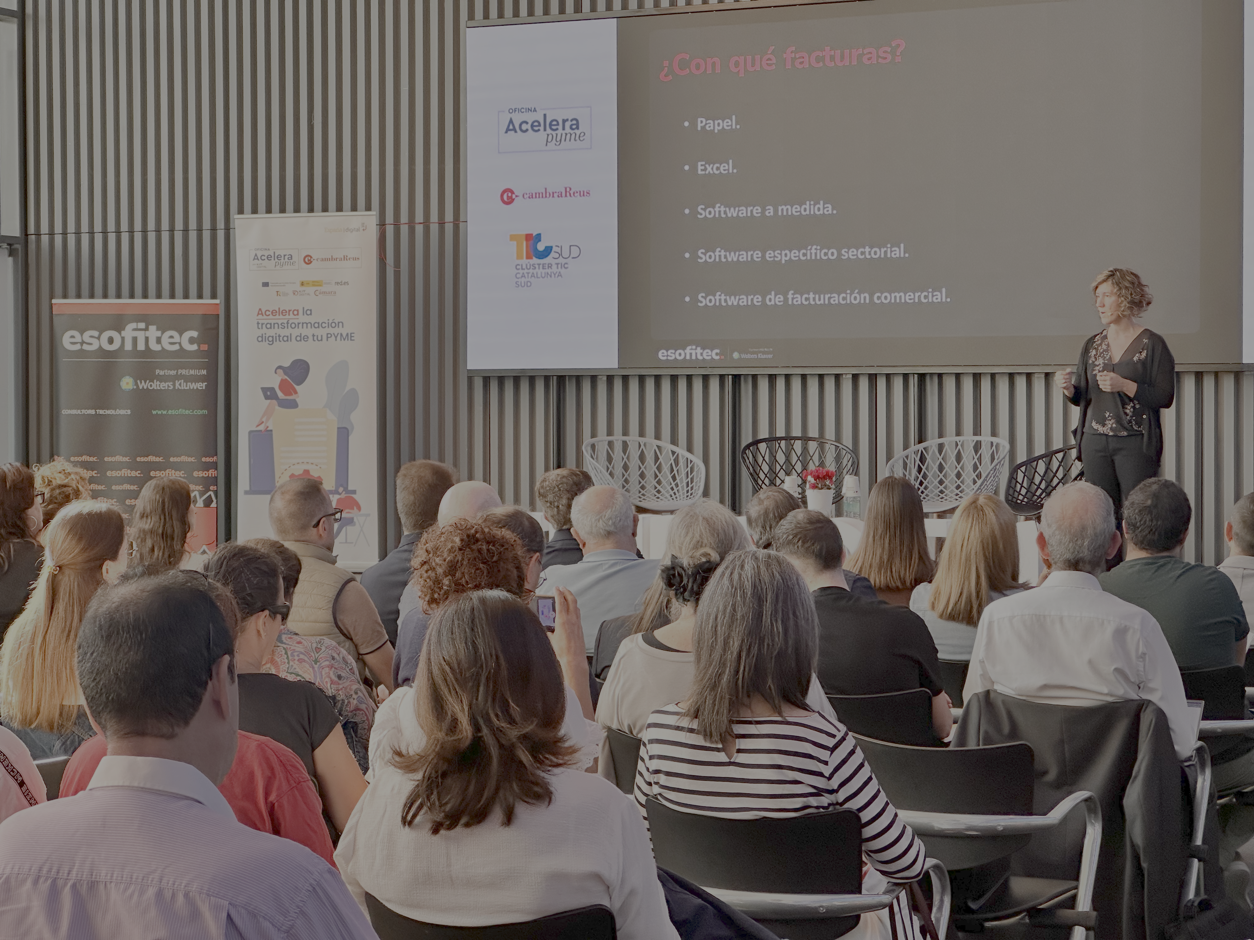 Jornada informativa sobre Verifactu y la Ley Antifraude 2025 organizada por Esofitec en Reus (Tarragona).